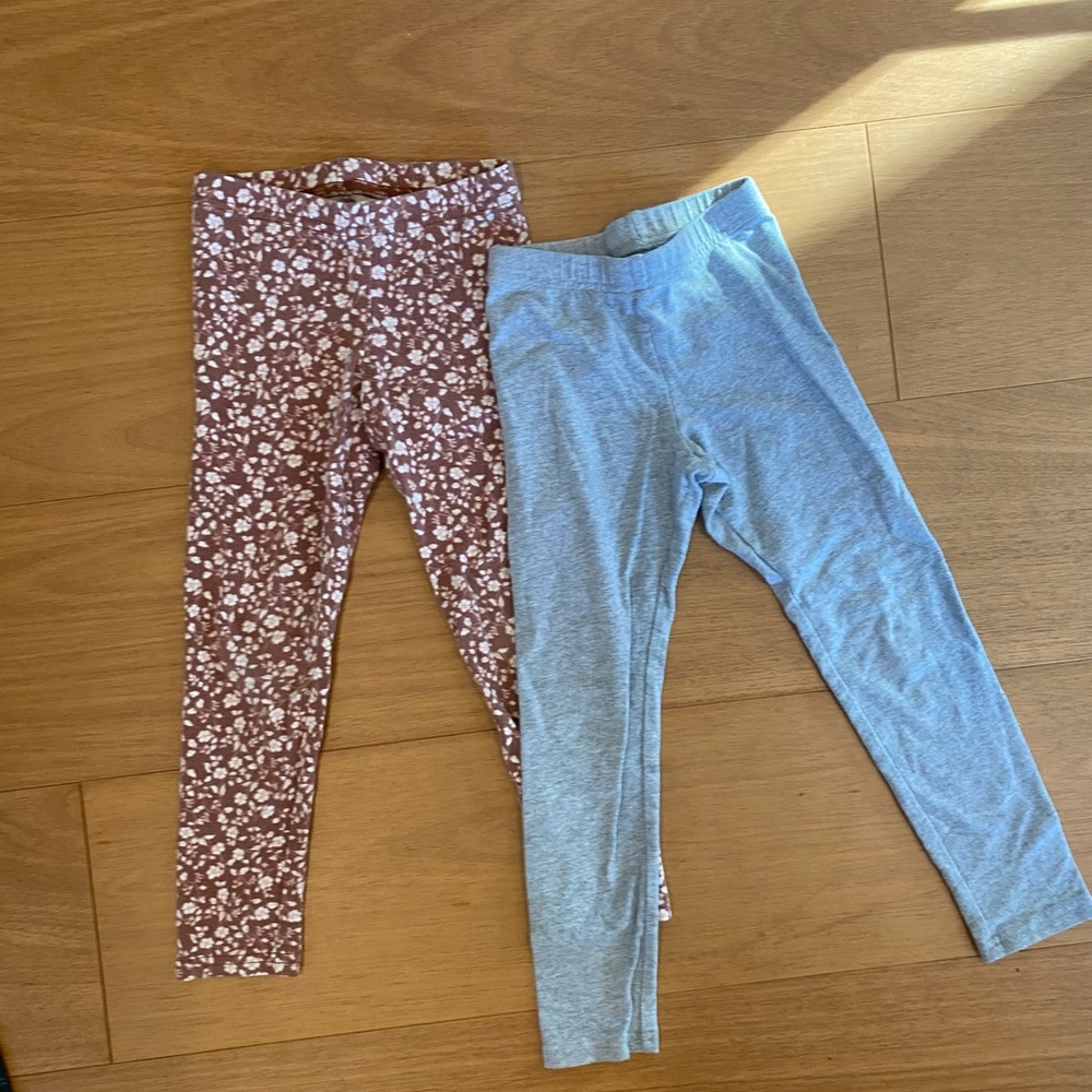 Bundle !! Old Navy 5t leggings. Grey and brown/floral